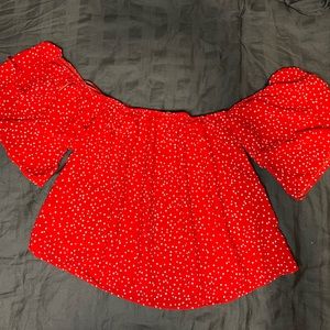 Off shoulder cropped top
